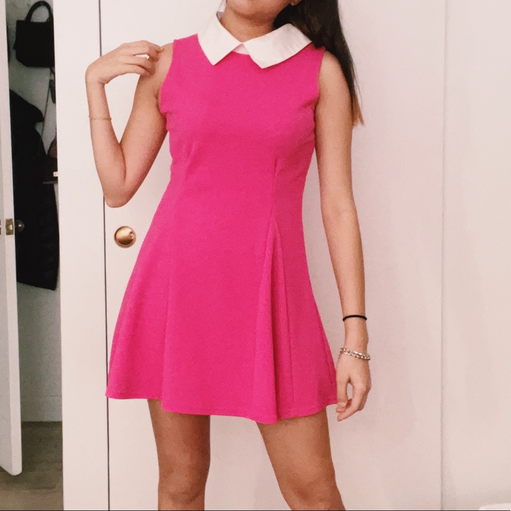 Pink sleeveless dress